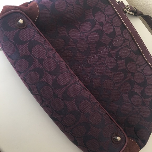 Authentic coach purse - Picture 5 of 5